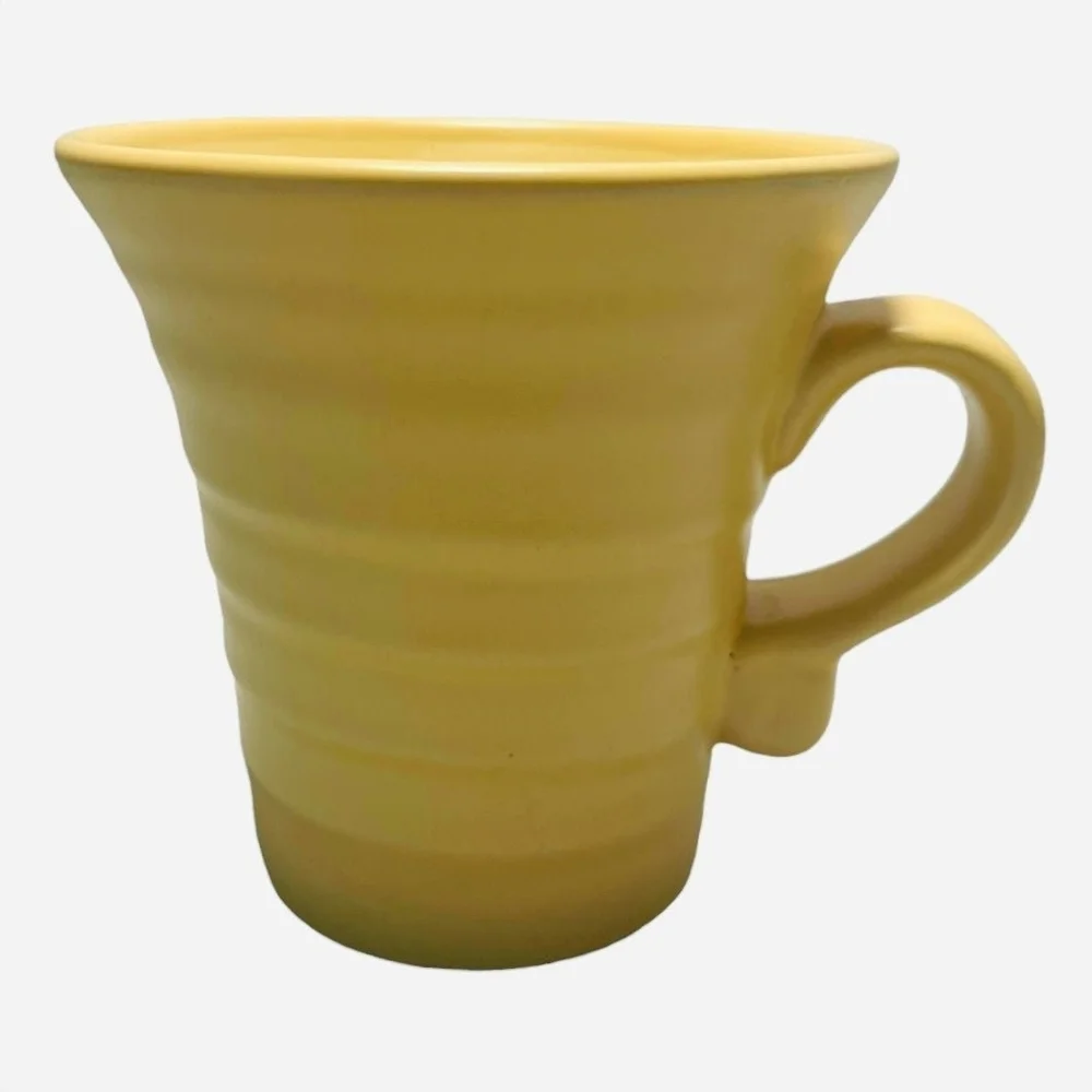 WCL Yellow Ceramic Coffee Mugs Set of 2 Retro Ribbed Stripe 4.5 Vintage 1970s VG